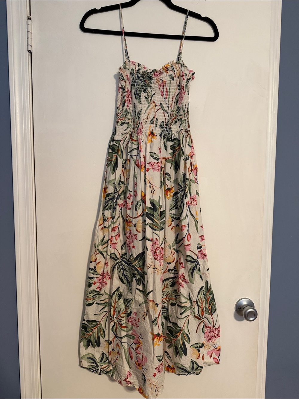 H&M, Floral Smocked Maxi Sundress NWOT - Size S